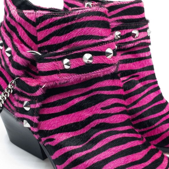 NWOT JESSICA SIMPSON Zayrie Pink and Black Zebra Print Ankle Boot - Picture 3 of 9